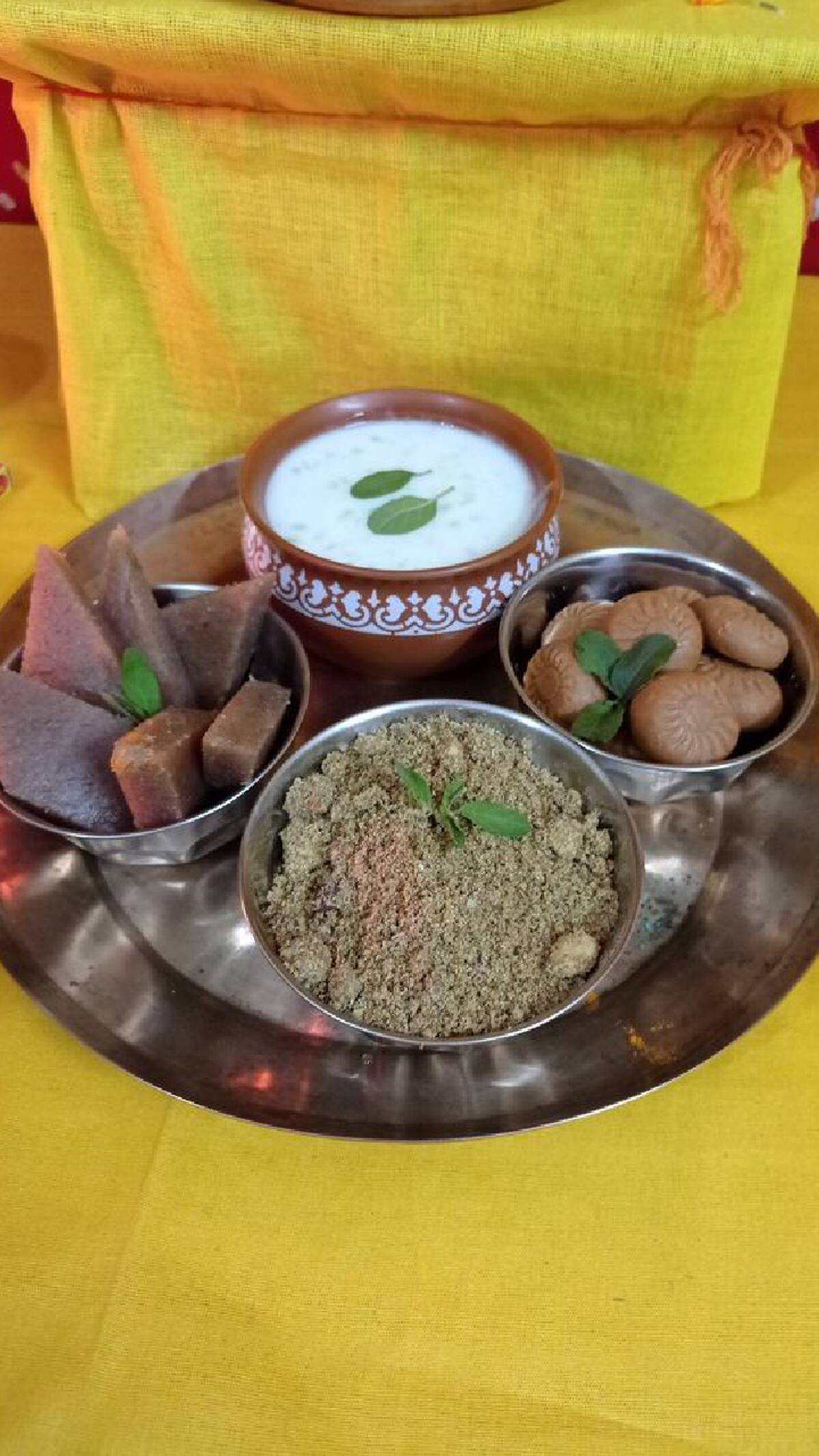 butter Malai to laddu for laddu gopal on janmashtami 2024 bhog  