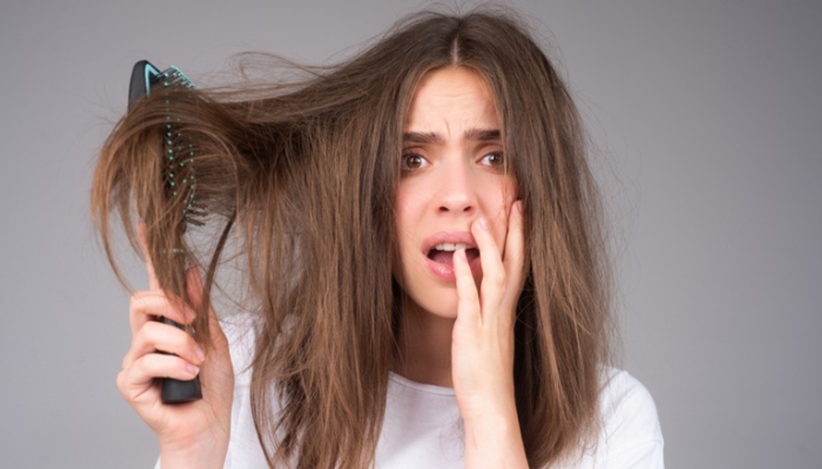 Hacks to get rid of Frizzy Hair 