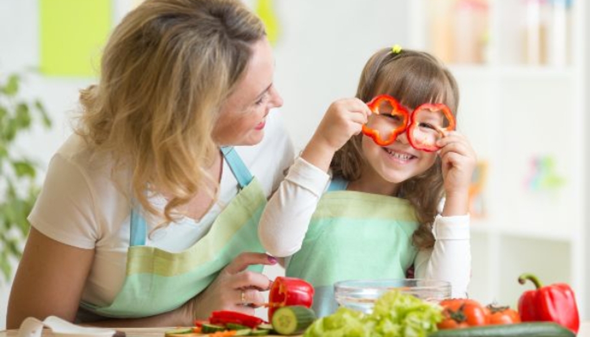 foods that should be included in the daily diet of growing children