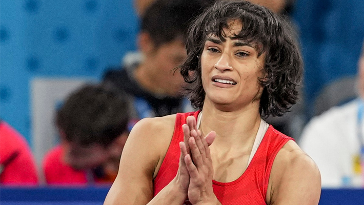 vinesh phogat says delhi police withdraws security for wrestlers