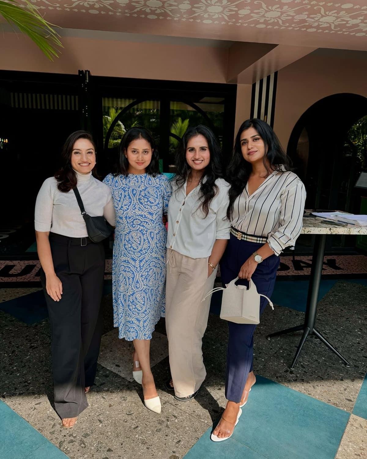 Vaishnavi Gowda shares photo with her close girls gang which includes Amulya pav