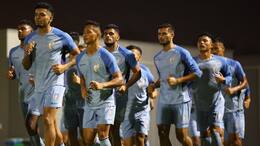 indian football team will play against vietnam in  friendly match