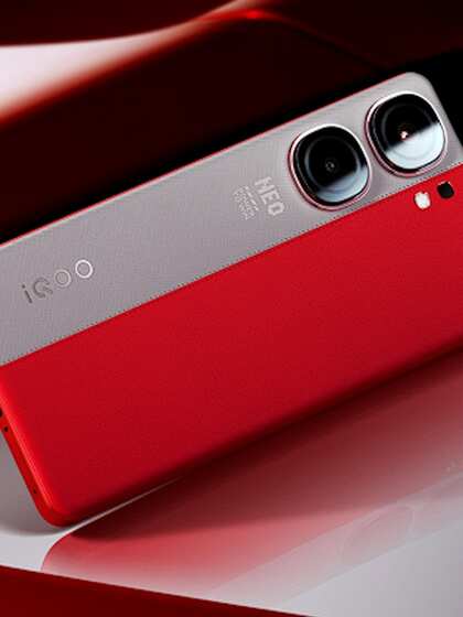 3. iQOO Neo 9 Pro