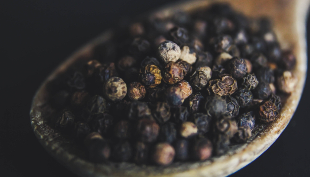 Health Benefits Of Consuming Black Pepper 