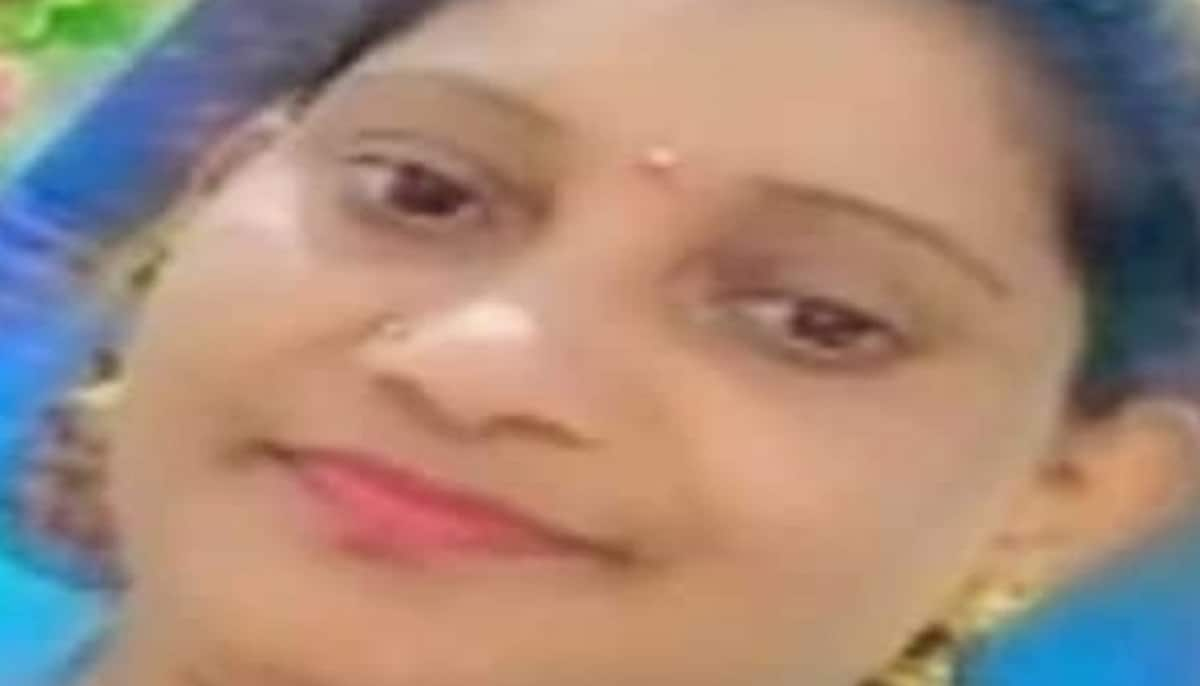 38 years old woman dies due to dog bite at hosanagara in shivamogga grg 