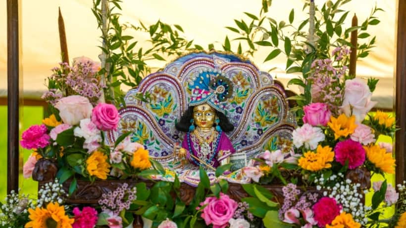 Happy Krishna Janmashtami 2024 wishes and Quotes