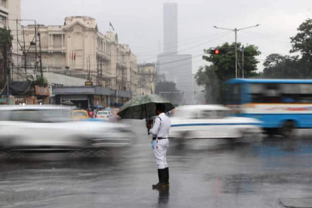 Kolkata rain ALERT: South Bengal to witness rainfall TODAY? Check forecast ATG