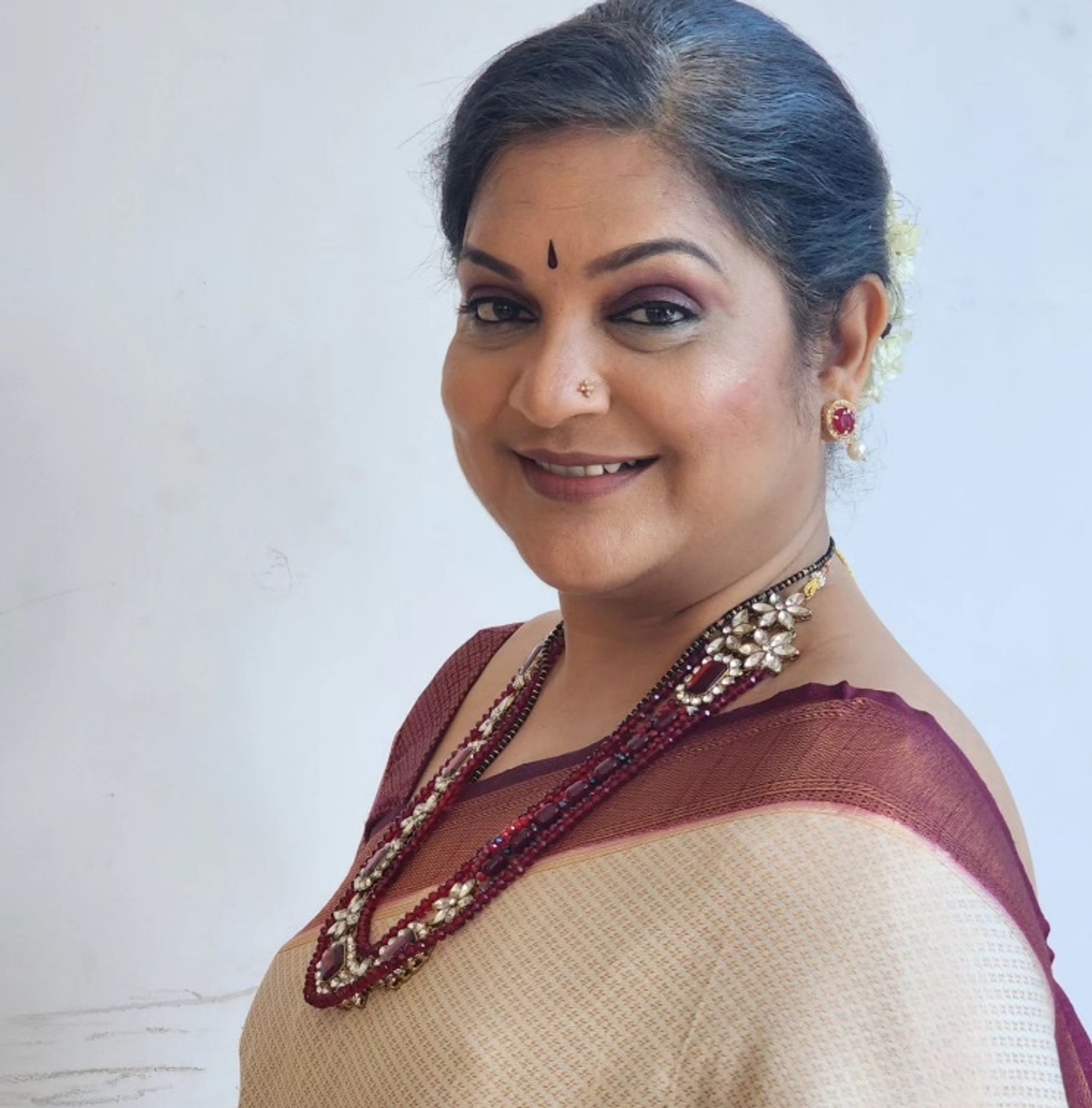 kannadathi serial ammamma fame chithkala biradar entered amruthadhare as bhagya diwan