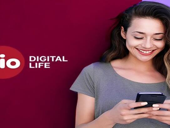 jio-plus-top-3-monthly-postpaid-plans-with-free-netflix-prime-video-and-300gb-data