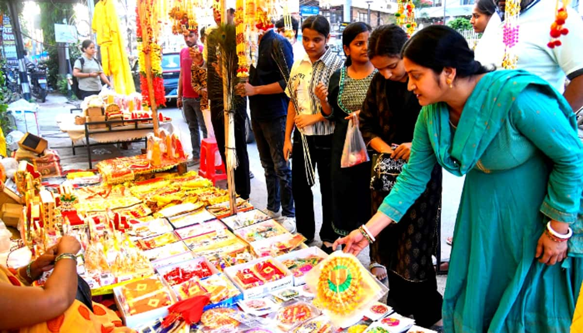 Janmashtami drives business across India, sales exceed 25,000 crore