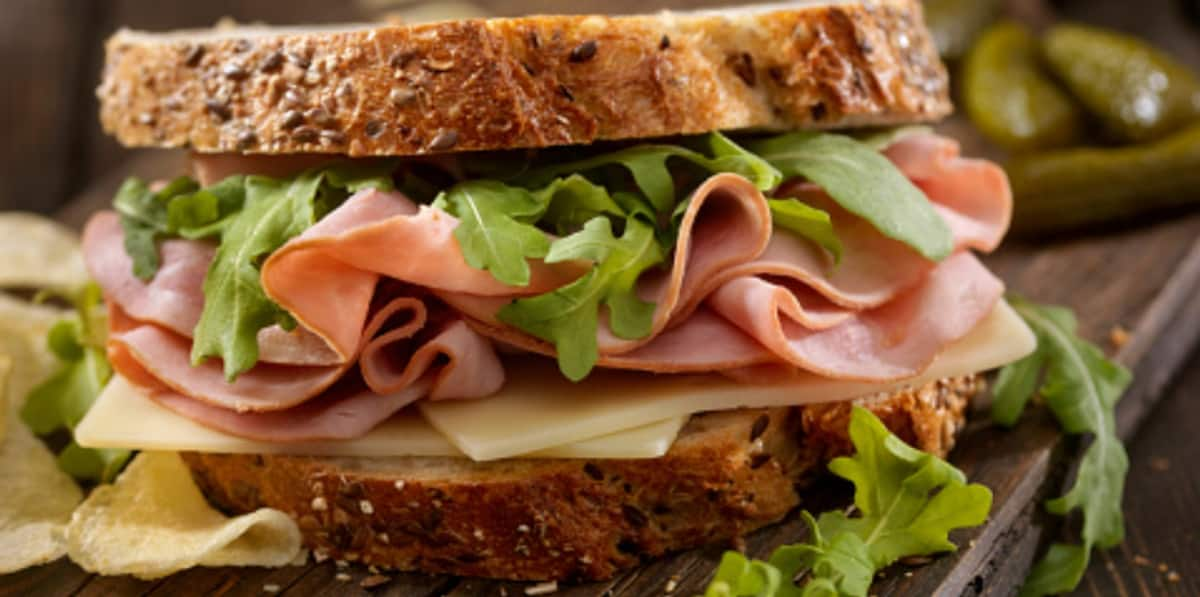 Death toll rise to 9 after  listeria outbreak related to boars head deli meat 