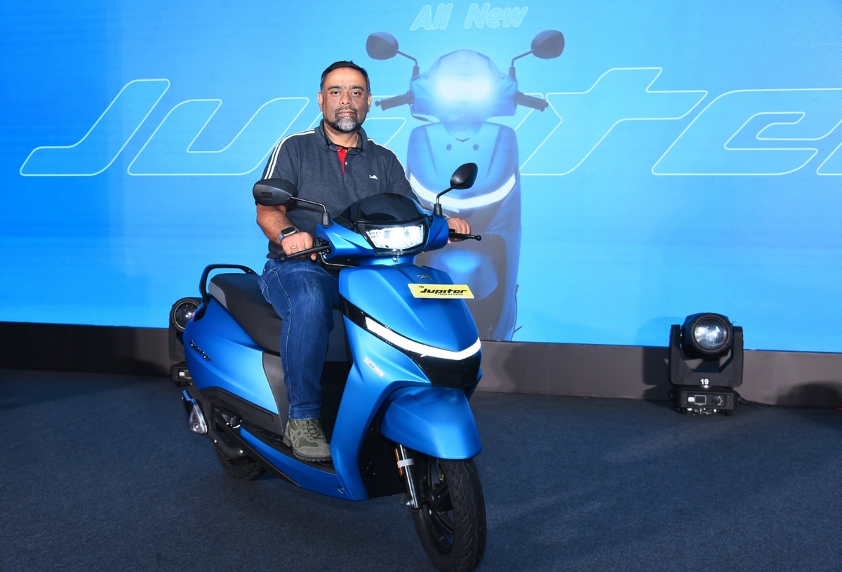 TVS motors launch jupitar 110 scooter in India with special features ckm