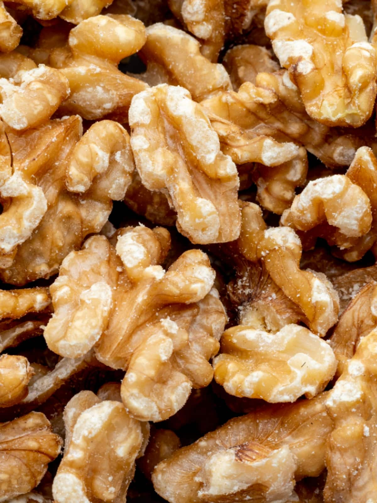 benefits of consuming soaked walnuts in the morning 