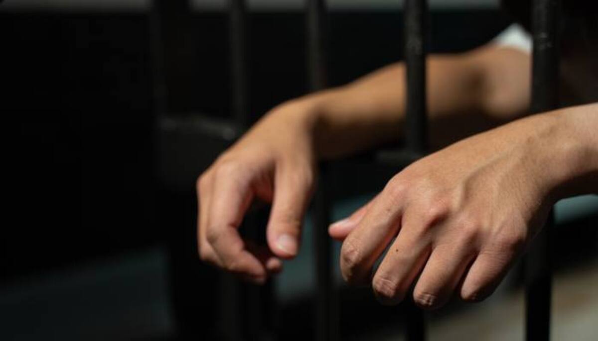 man arrest