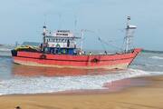 Rescue of fishermen stranded in the Arabian Sea at Honnavar in Uttara Kannada grg 