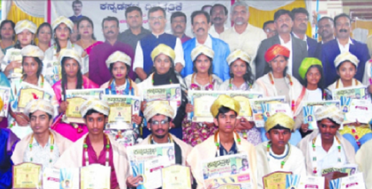 Talent Award from Kannadaprabha and Asianet Suvarna News at Bengaluru gvd