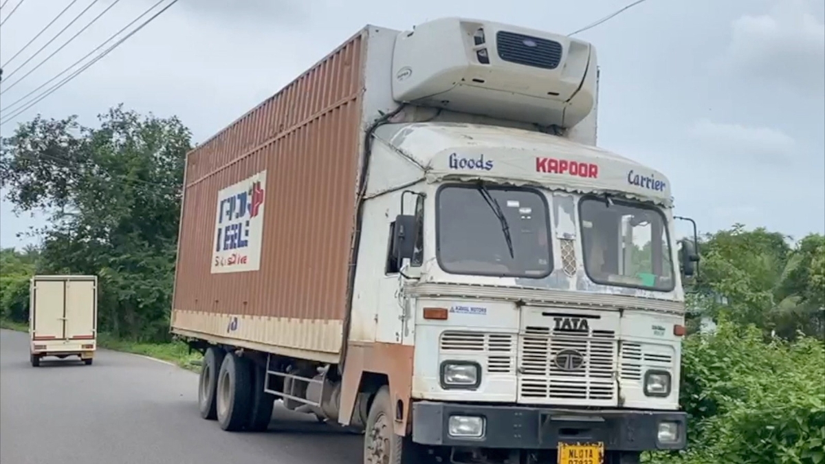 again google map shows wrong path lorry driver hits kseb  post fined