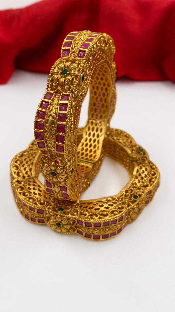 Amazing Hacks and tips to Clean gold