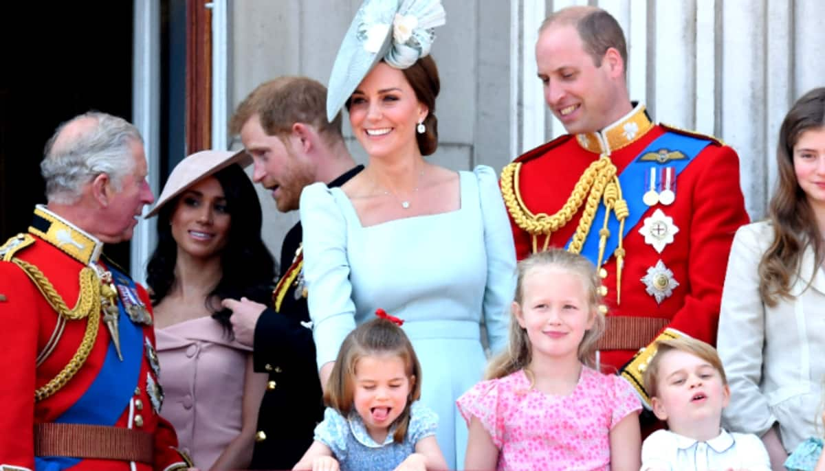 This is how much the British Royal family earns  Heres the full financial breakdown