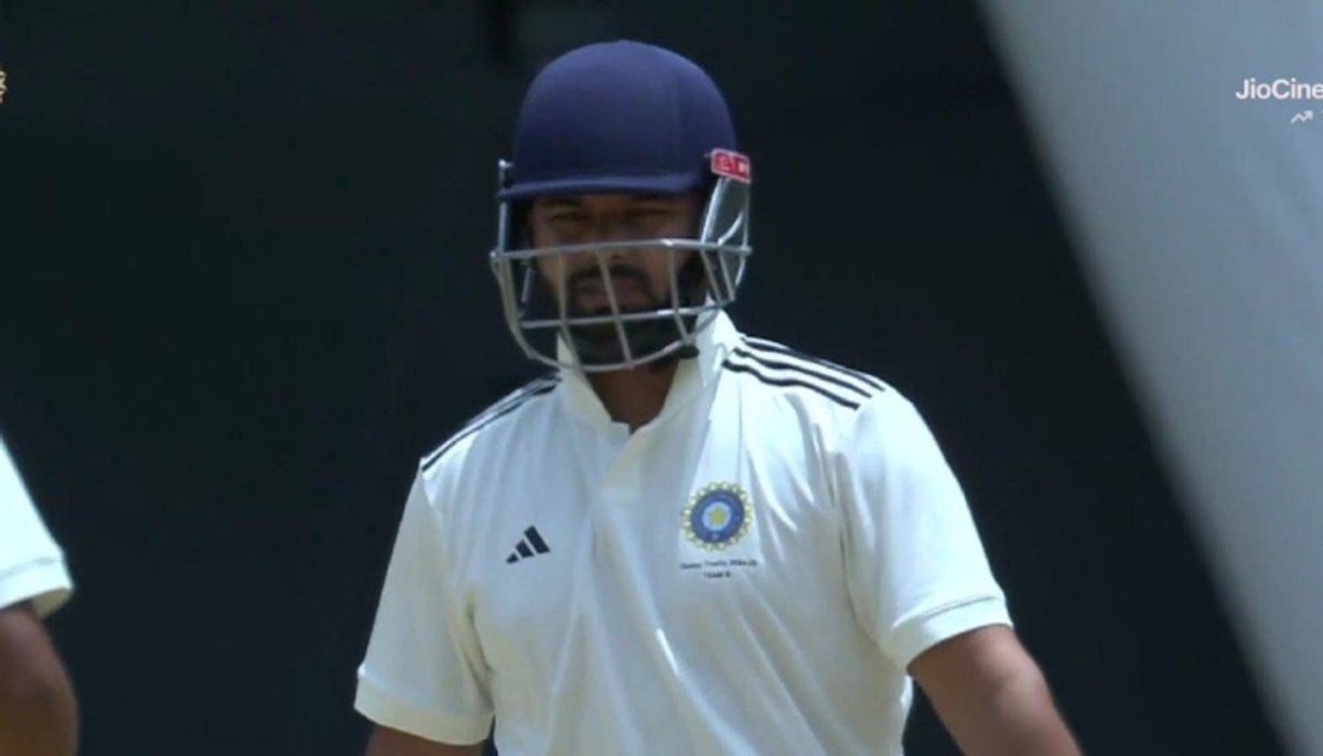 india b heading towards good lead against india a in duleep trophy