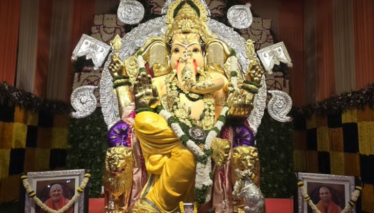 Ganesh Chaturthi 2024 Mumbai GSB Seva Mandal hosts India richest Ganpati with 66kg gold 325 kg silver ornaments watch gcw