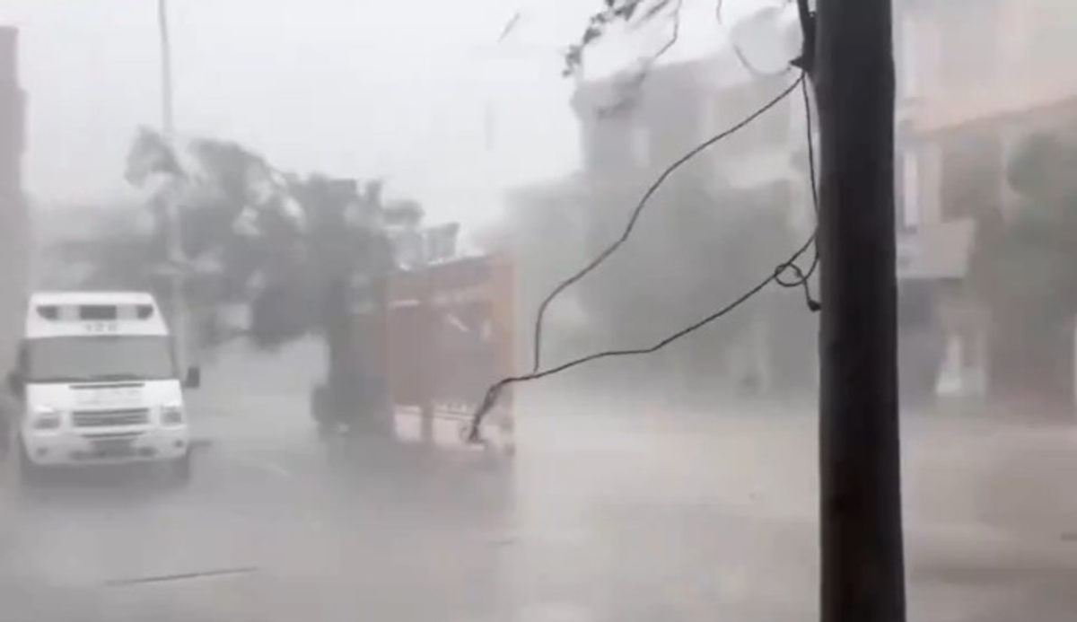 Super Typhoon Yagi Asia strongest typhoon in a decade hits Vietnam after killing 2 in China; WATCH dramatic videos snt