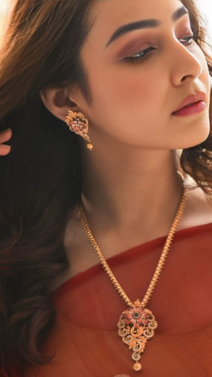 Stylish daily wear Gold chains for women: Latest designs NTI