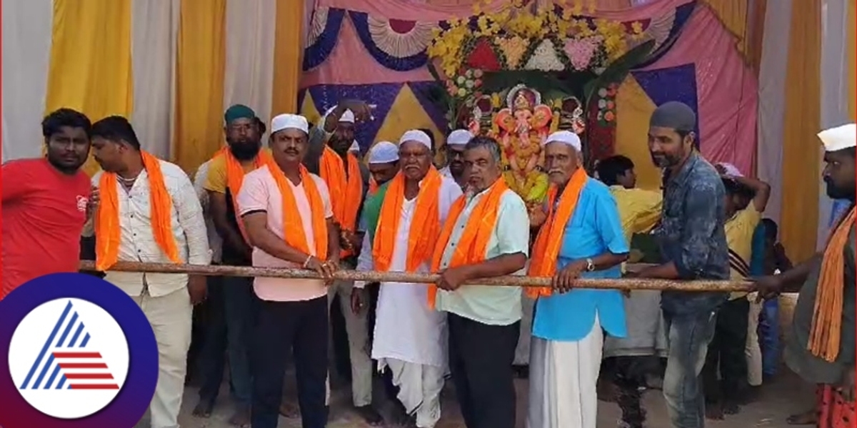 Lord ganesh pratishtapan by muslim community in mosque in hanumasagar koppal rav