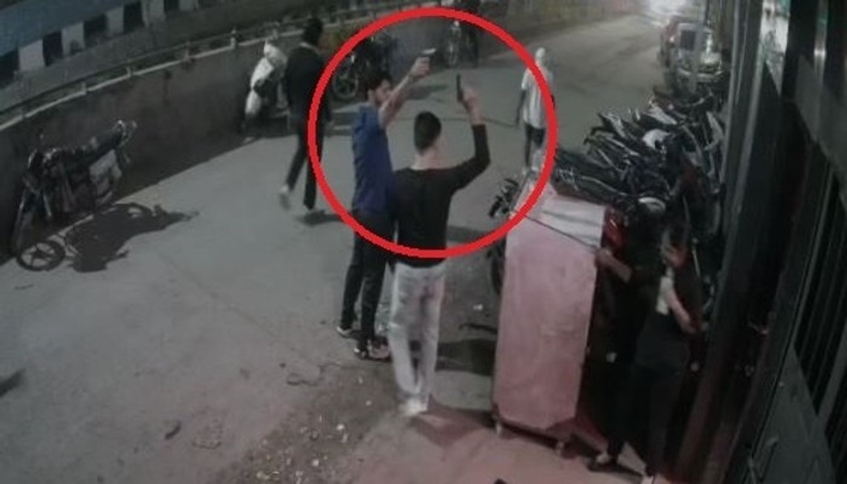 Caught on camera: Bouncers told to 'sit on knees', men open fire outside club in Delhi's Seemapuri (WATCH) shk