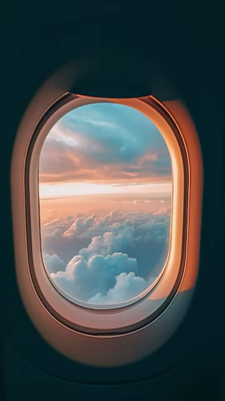 Why Airplane Windows are Round and Small: Unveiling the Design Secrets  sns AI