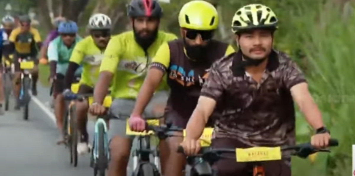 Tourists come to Wayanad Bikers Club Campaign SP in Cycle