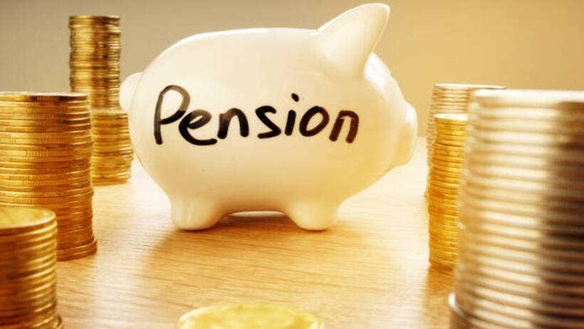 PPF एकाउंट में इन्वेस्ट करने के क्या हैं फायदे और शर्तें ? जानें इंटरेस्ट रेट और अन्य रूल