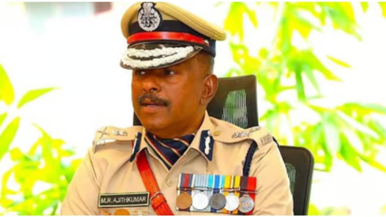 എഡിജിപി അജിത്കുമാറിനെതിരായ അന്വേഷണ റിപ്പോർട്ട് നൽകിയില്ല; വിജിലൻസ് ഉദ്യോഗസ്ഥന് കോടതിയുടെ ശകാരം