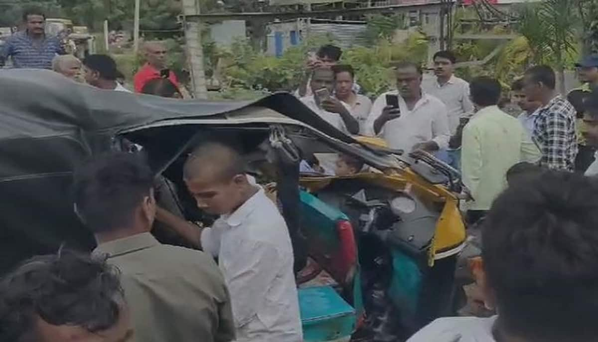 four Students Injured due to School Vehicle overturn in Yadgir grg 