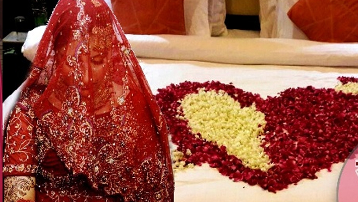 bride donot wear cloth for a week after marriage in this indian state