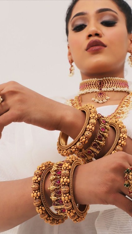 Easy hacks to wear tight bangles