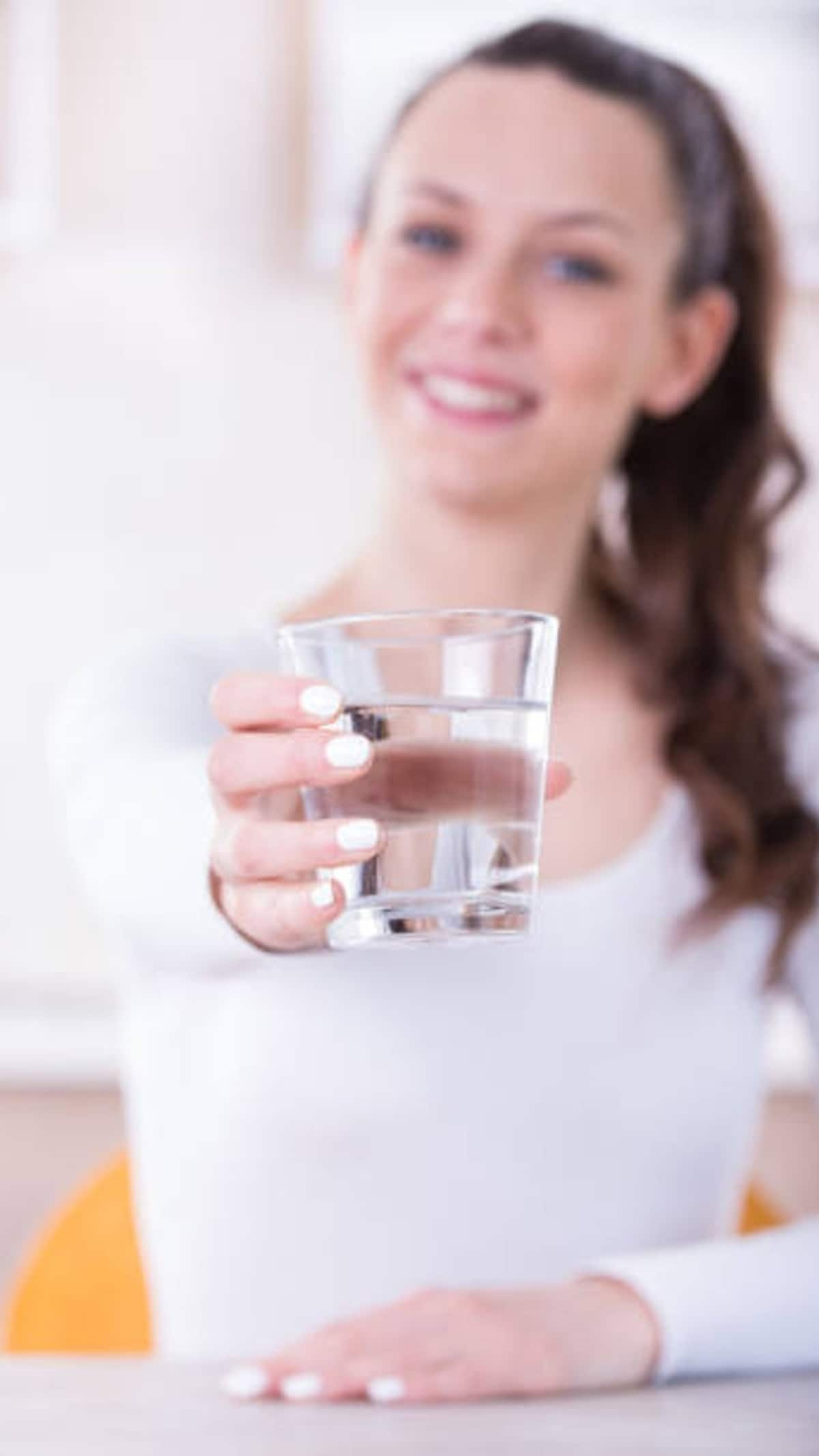 benefits of drinking cold water how-does-it-affect-the-shareer-by-drinking-cold-water