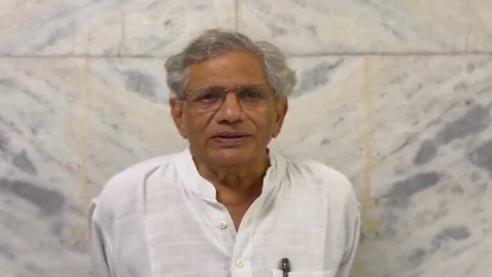 Sitram Yechury Photo