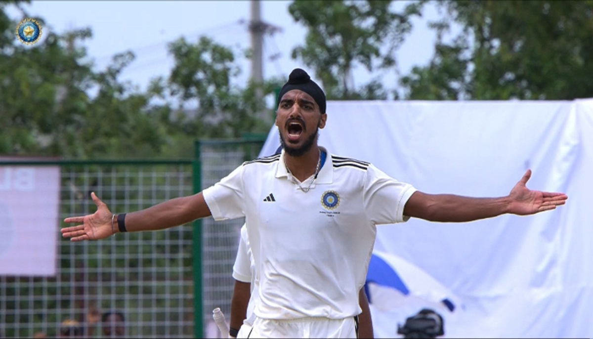 cricket Duleep Trophy: Arshdeep Singh dismisses Riyan Parag after being hit for four 4's, gives fiery send-off (WATCH) scr