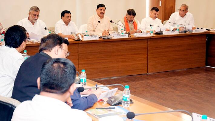 Mohan-Yadav-cabinet-meeting-on-the-overall-development-of-Narmada-River