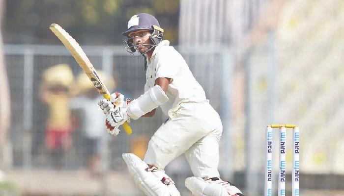 rest of india lost three wickets against mumbai in irani cup