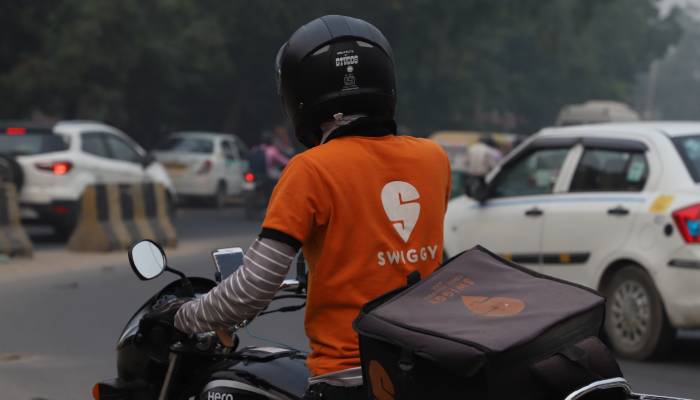 Swiggy launches Bolt service to deliver meals and snacks in just 10 minutes