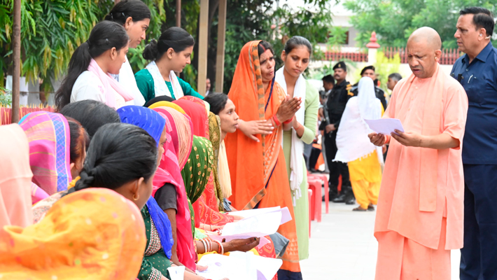 CM Yogi Adityanath Addresses Public Grievances at Gorakhnath Temple sgb