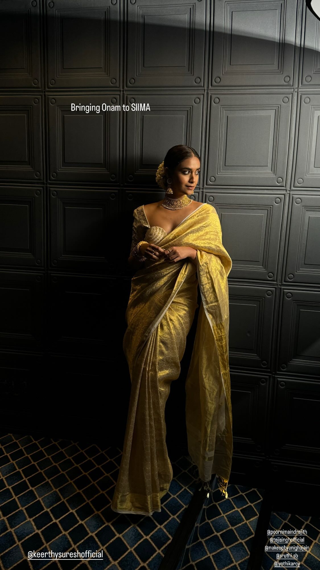 PHOTO: Keerthy Suresh shines in a traditional golden saree; A perfect look for Onam celebrations RTM