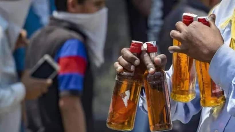 Karnataka sees huge drop in Liquor sales over 9 months, revenue remains strong