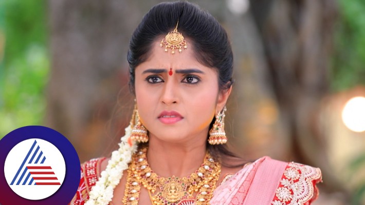 Colors kannada bhagyalakshmi kavya gowda visit temple every friday as family search for groom vcs