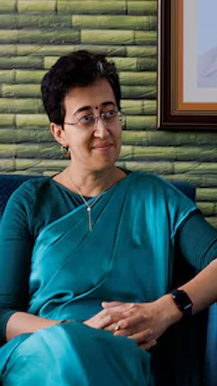 aatishi-marlena-delhi-new-cm-net-worth-assets