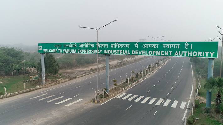 Yamuna-Expressway-Industrial-Development-Authority-received-bids-through-e-auction