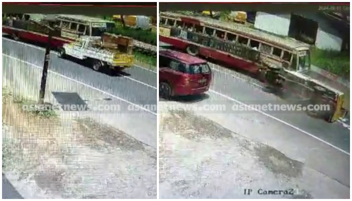 ksrtc bus pickup van accident in mc road pathanamthitta 