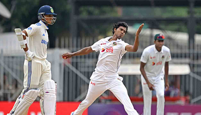 Hasan Mahmud second pacer after Dale Steyn to get 4 or more wickets on Day 1 of a Test in India since 2000